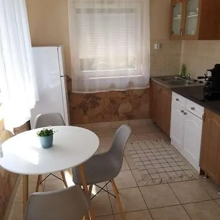 Bellis - Apartmanok Szilvásvárad Exterior foto