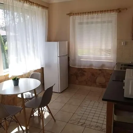 Bellis - Apartmanok Szilvásvárad Exterior foto