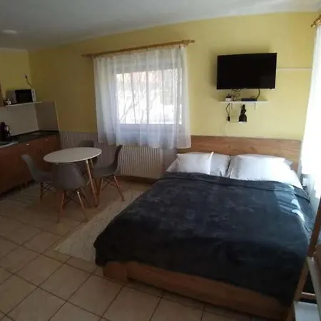 Bellis - Apartmanok Szilvásvárad Exterior foto