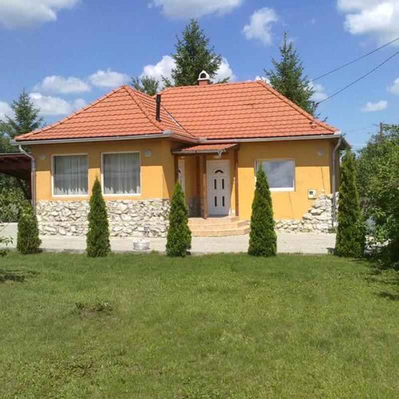 Bellis - Apartment Szilvasvarad